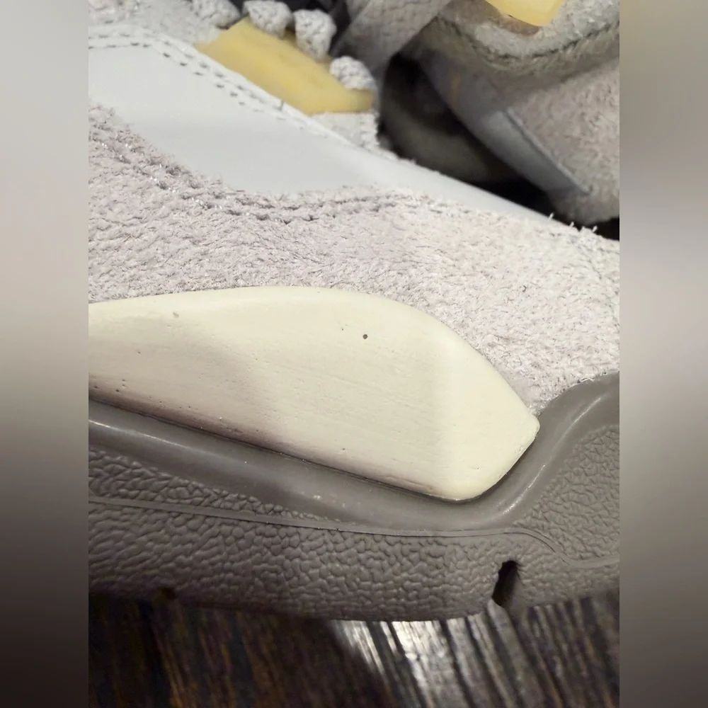 Nike Air Jordan 4 Retro SE Craft Men's Size 4 - Picture 3 of 10